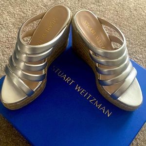 Start Weizmann brand new inbox. Leather wedge sandals. Size 6.5C.